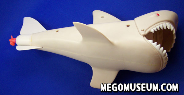 Mego Aquman VS Great White Shark