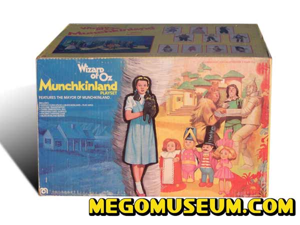 munchin land play set by Mego