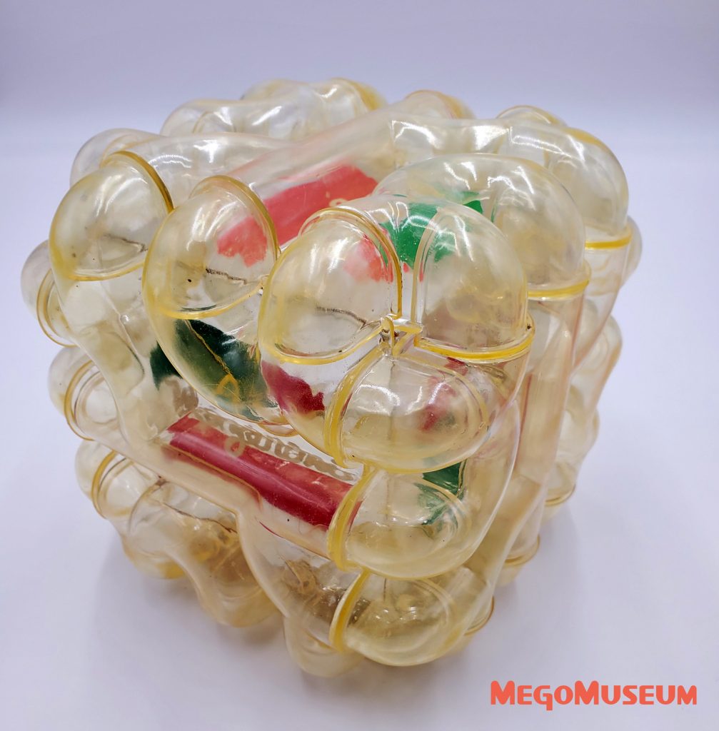Mazeroni Game by Mego