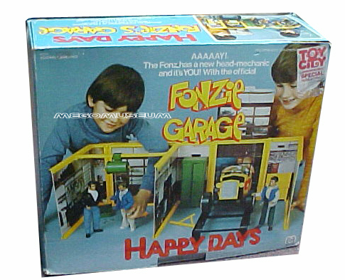 Mego Fonzie's Garage Playset