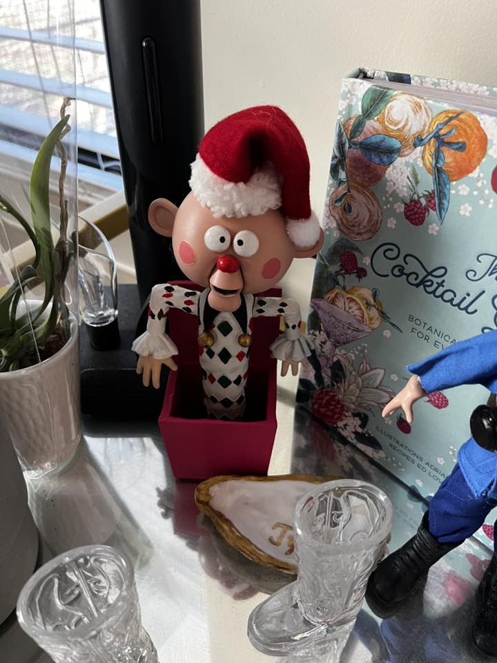 BrentzDollz has had a lot of fun with the Rankin Bass Custom figures.